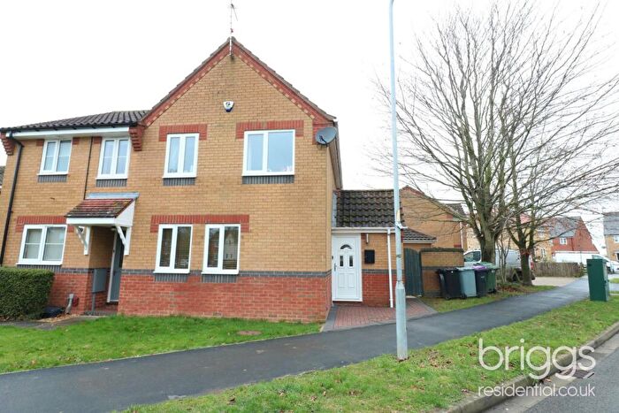 3 Bedroom Semi Detached House For Sale In Burchnall Close, Deeping St James, Market Deeping, PE6