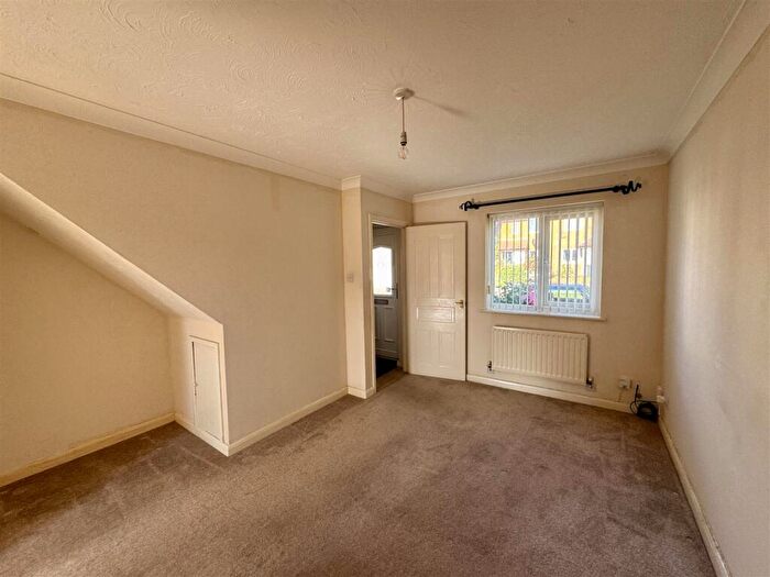 2 Bedroom End Of Terrace House To Rent In Thorntree Drive, Chepstow, NP16