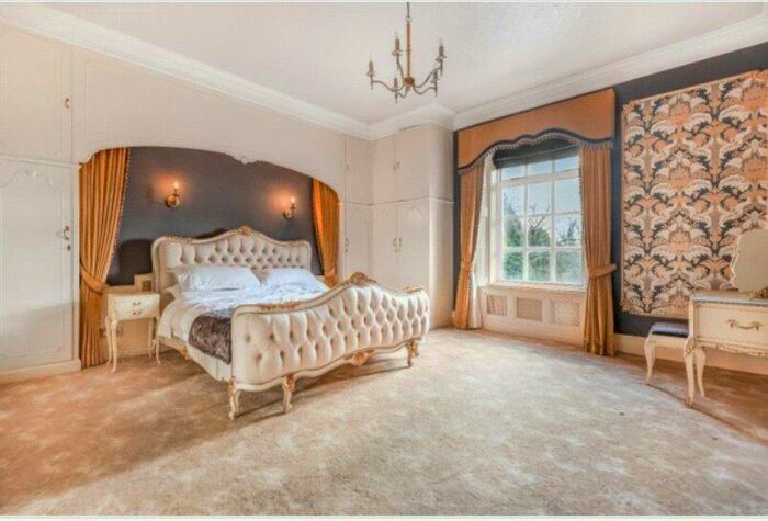 3 Bedroom Semi-Detached House To Rent In Green End Road, East Morton, Keighley, West Yorkshire, BD20