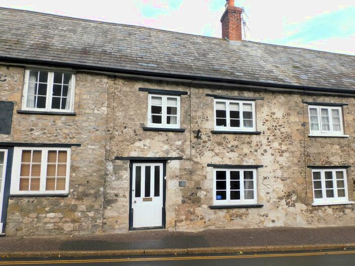2 Bedroom Cottage To Rent In Causeway, Beer, Seaton EX12