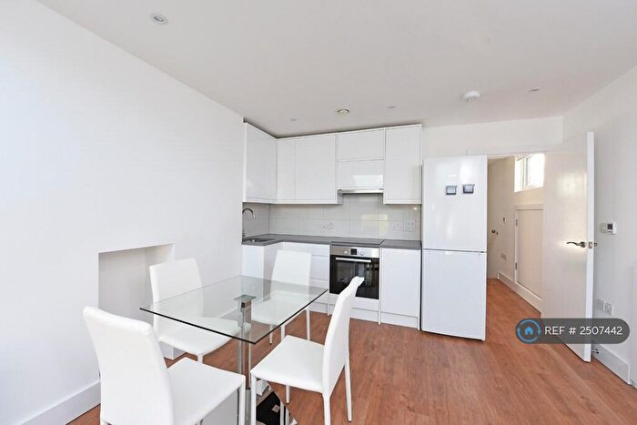 1 Bedroom Flat To Rent In Willoughby Park Road, London, N17