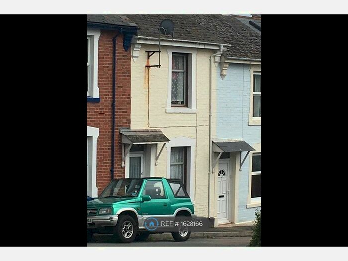 2 Bedroom Terraced House To Rent In Grove Avenue, Teignmouth, TQ14