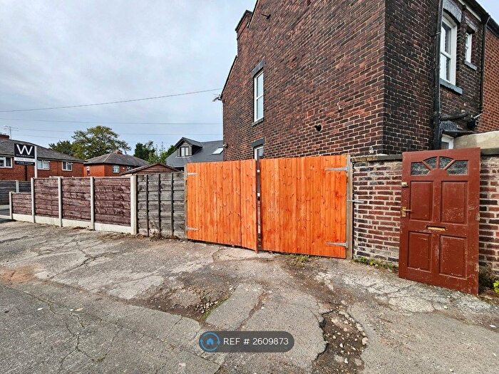 2 Bedroom End Of Terrace House To Rent In Birch Street, Radcliffe, Manchester, M26