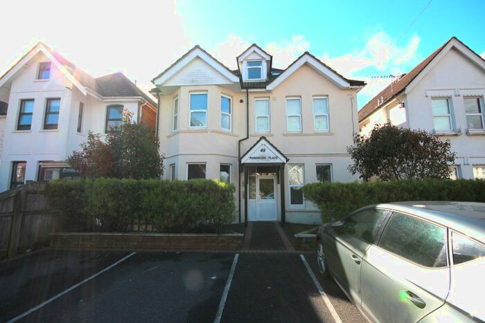 1 Bedroom Flat For Sale In Parkwood Road, Bournemouth, BH5