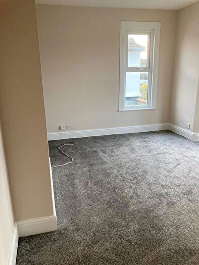 2 Bedroom Flat To Rent In Bow Brickhill Road, Woburn Sands, Milton Keynes, MK17