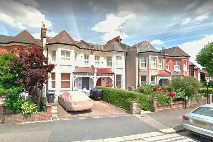 2 Bedroom Flat To Rent In Barrington Road, London, N8