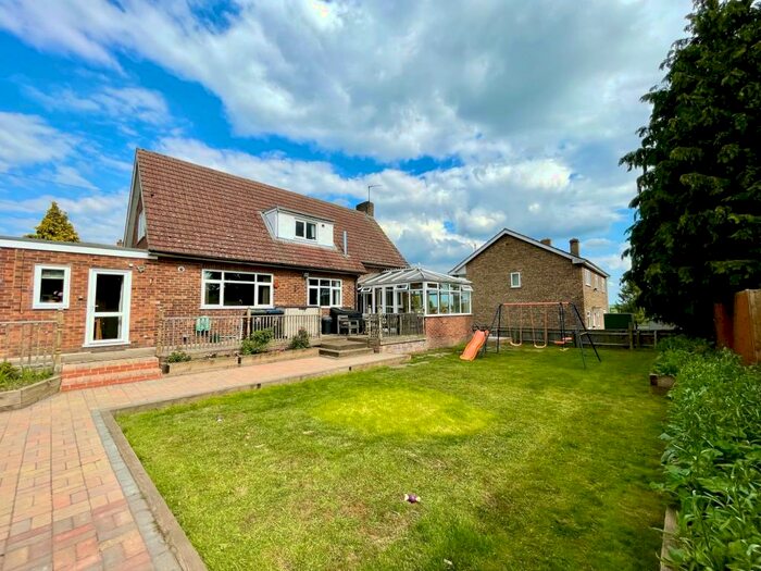 4 Bedroom Detached House For Sale In Victoria Place, Sutton, Ely, CB6