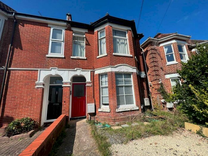 2 Bedroom Flat To Rent In Bellemoor Road, Southampton, SO15