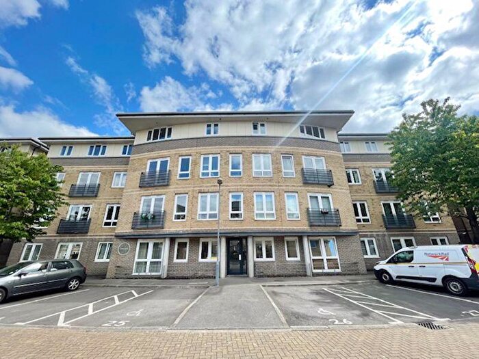 1 Bedroom Flat To Rent In Hereford Road, E3