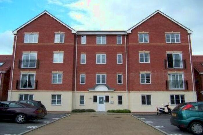 2 Bedroom Flat To Rent In Rawcliffe House, York YO30
