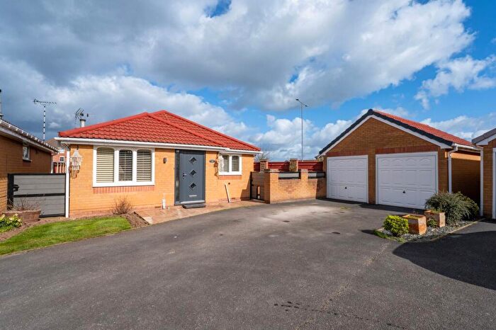 2 Bedroom Detached Bungalow For Sale In Hickton Drive, Beeston, NG9