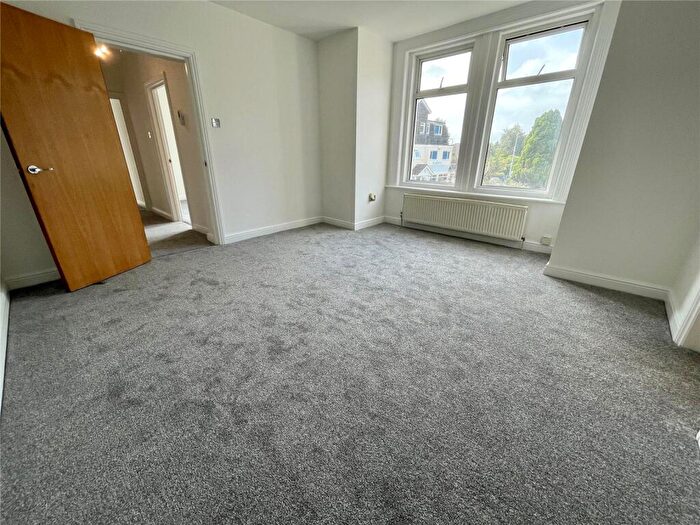2 Bedroom Apartment To Rent In Alum Chine Road, Bournemouth, Dorset, BH4