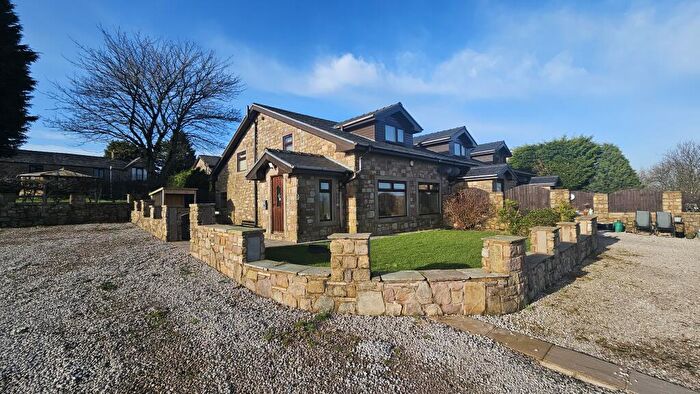 3 Bedroom Cottage To Rent In Mews Cottage, Bury Lane, PR6