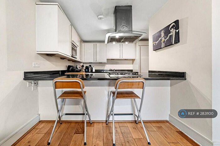 1 Bedroom Flat To Rent In Meridian Court, London, SE15