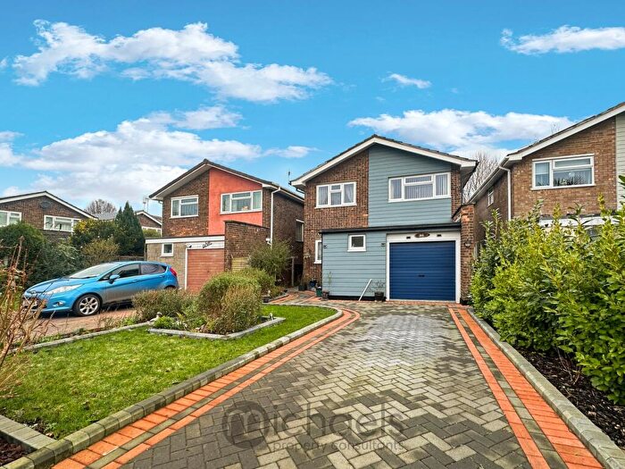 4 Bedroom Detached House For Sale In Melbourne Chase, Colchester, CO2