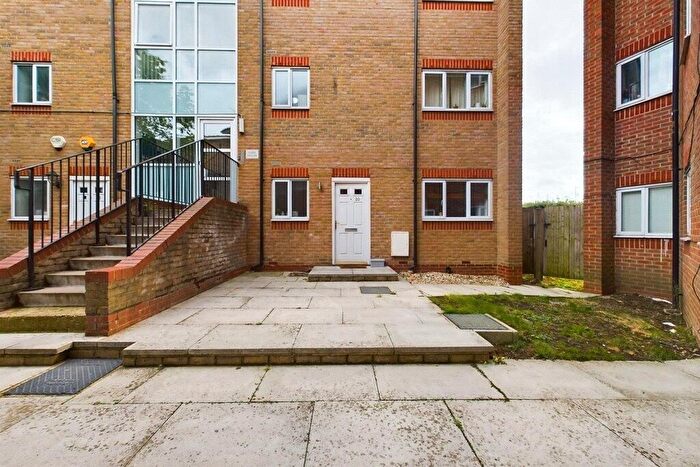 1 Bedroom Flat To Rent In Carmichael Close, Ruislip, HA4