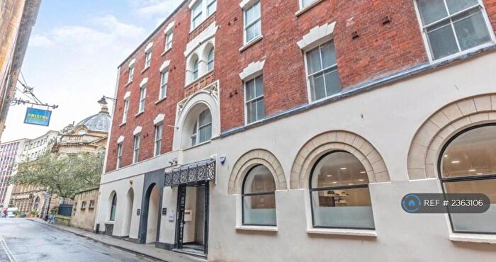 1 Bedroom Flat To Rent In Bristol City Centre, Bristol, BS1