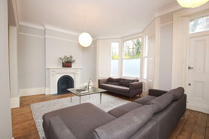 6 Bedroom End Of Terrace House To Rent In Josephine Avenue, London, SW2