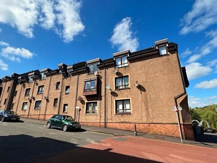 2 Bedroom Flat To Rent In Common Green, Hamilton, ML3