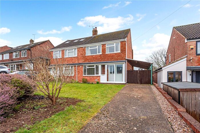3 Bedroom Semi-Detached House To Rent In Hillside Road, Winchester, SO22