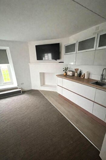 1 Bedroom Flat To Rent In Fairfax Gardens, Exeter, Devon, EX2