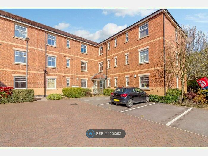 2 Bedroom Flat To Rent In Halfway, Sheffield, S20