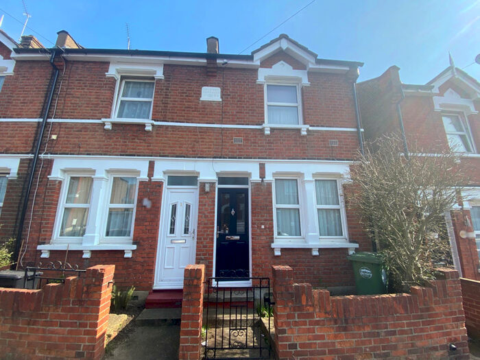 2 Bedroom House To Rent In Durham Road, Sidcup, DA14