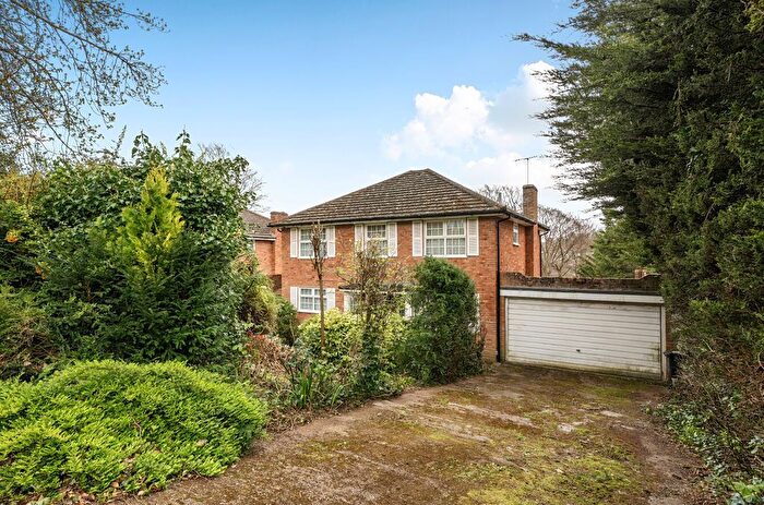 4 Bedroom Detached House For Sale In Box Ridge Avenue, West Purley, CR8