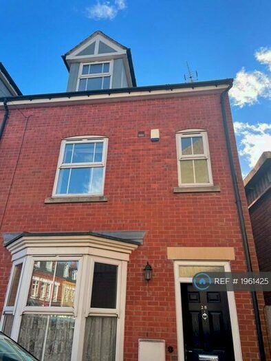 4 Bedroom Terraced House To Rent In Florence Road, Kings Heath, Birmingham, B14
