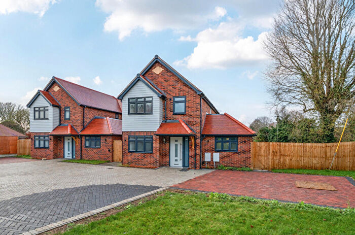 3 Bedroom Detached House For Sale In Poplar Corner, Wootton Village, Boars Hill, OX1