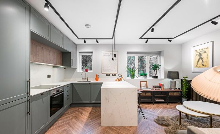 1 Bedroom Flat For Sale In Grafton Square, SW4