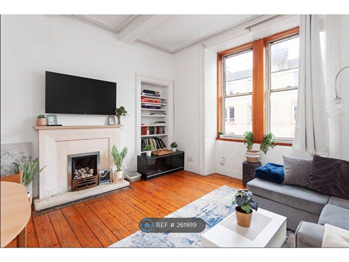 2 Bedroom Flat To Rent In Caledonian Place, Edinburgh, EH11