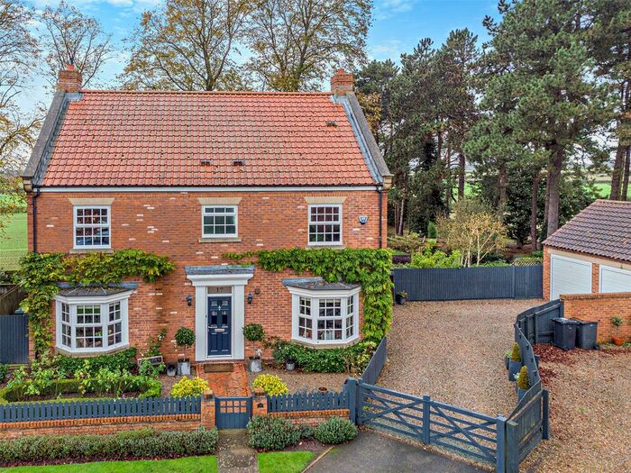 4 Bedroom Detached House For Sale In Back Lane, Whixley, York, YO26