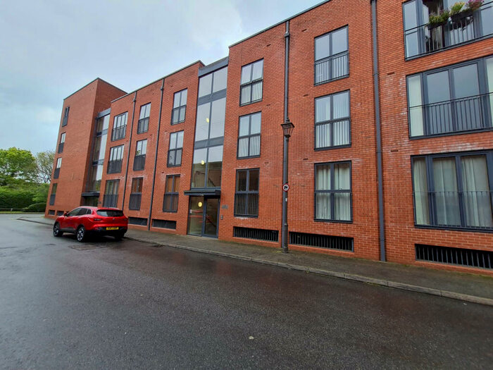 2 Bedroom Apartment To Rent In Ascote Lane, Dickens Heath, B90