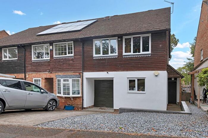 4 Bedroom End Of Terrace House For Sale In Layston Park, Royston, SG8