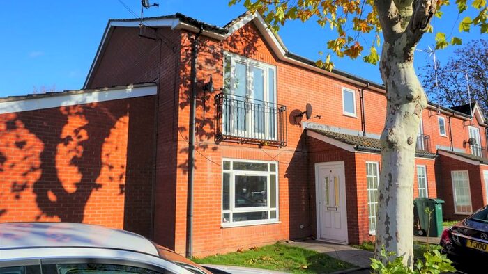 2 Bedroom Ground Flat To Rent In Coventry, West Midlands, CV3