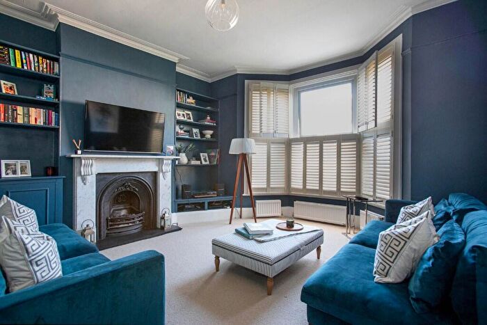 4 Bedroom Terraced House For Sale In Arngask Road, London, SE6