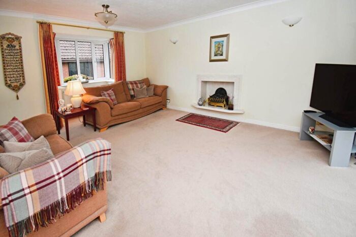 4 Bedroom Detached House For Sale In Blair Park, Spital, CH63