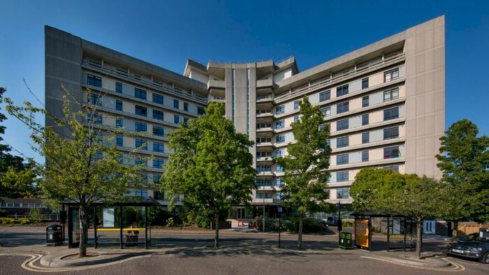 2 Bedroom Flat To Rent In Park Street, Ashford, TN24