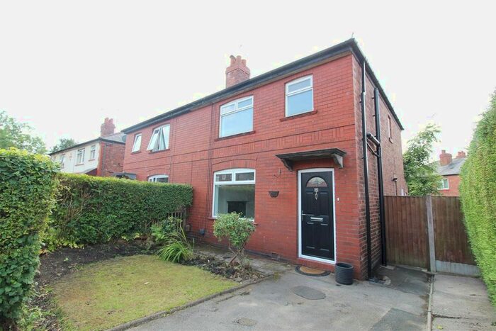 3 Bedroom Semi-Detached House To Rent In Windsor Grove, Romiley, Stockport, SK6