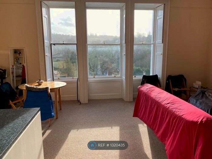 1 Bedroom Flat To Rent In Widcombe Crescent, Bath, BA2