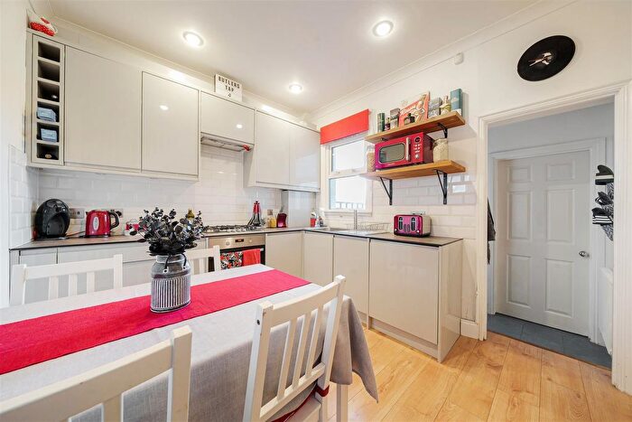 3 Bedroom Terraced House For Sale In Miles Road, Mitcham, CR4