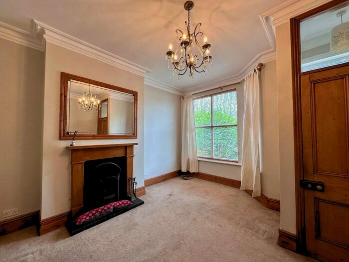 4 Bedroom Terraced House To Rent In Manchester Road, Denton, M34