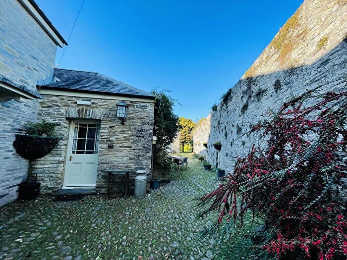 2 Bedroom House To Rent In Llangoedmor, Cardigan, SA43