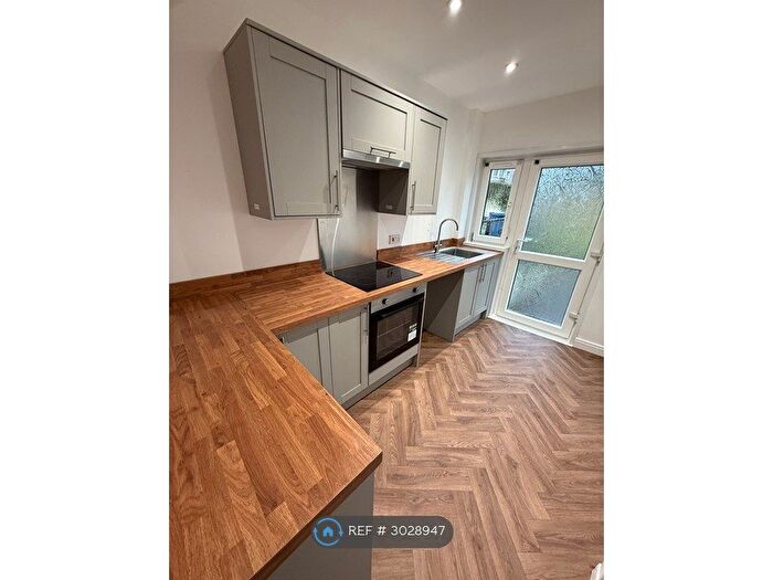 2 Bedroom Terraced House To Rent In Mckinlay Avenue, Alexandria, G83
