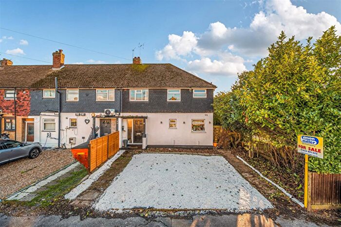 3 Bedroom End Of Terrace House For Sale In Plains Avenue, Maidstone, ME15