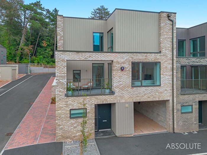 4 Bedroom Terraced House For Sale In Palace Gardens, Torquay, TQ1