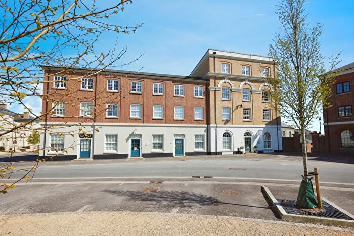 2 Bedroom Flat For Sale In Crown Place, Dorchester, Dorset, DT1