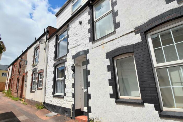2 Bedroom Terraced House To Rent In New Inn Court, Cullompton, Devon, EX15