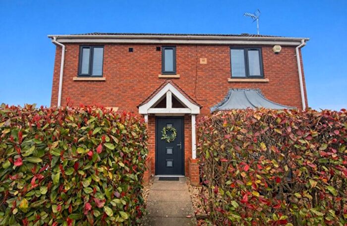 3 Bedroom Detached House For Sale In Pheasant Oak, Coventry, CV4